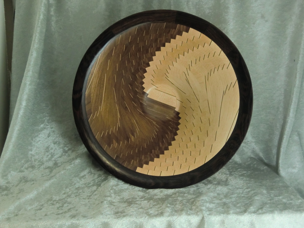 Segmented bowls